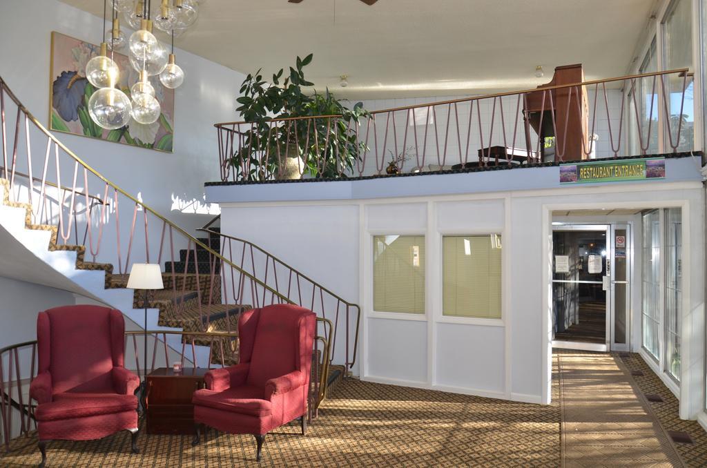 Red Carpet Inn&Suites Ebensburg Exterior foto